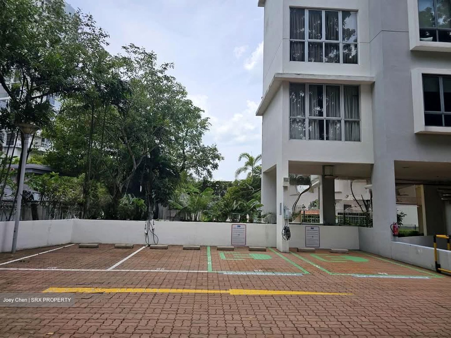 Astor (D14), Apartment #533663461
